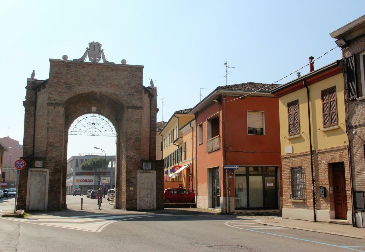 Via Di Roma 4 Lägenhet Ravenna Exteriör bild