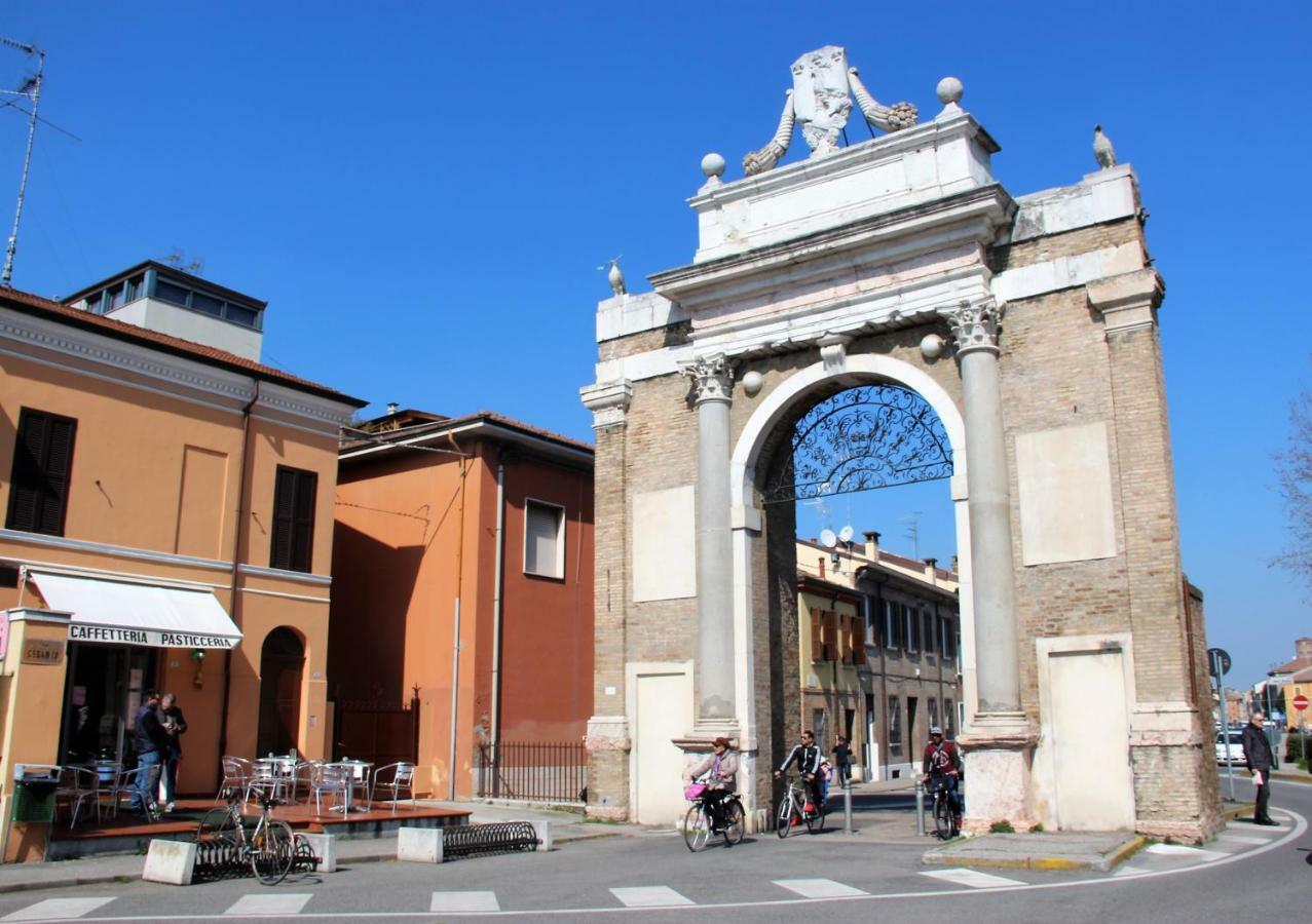Via Di Roma 4 Lägenhet Ravenna Exteriör bild